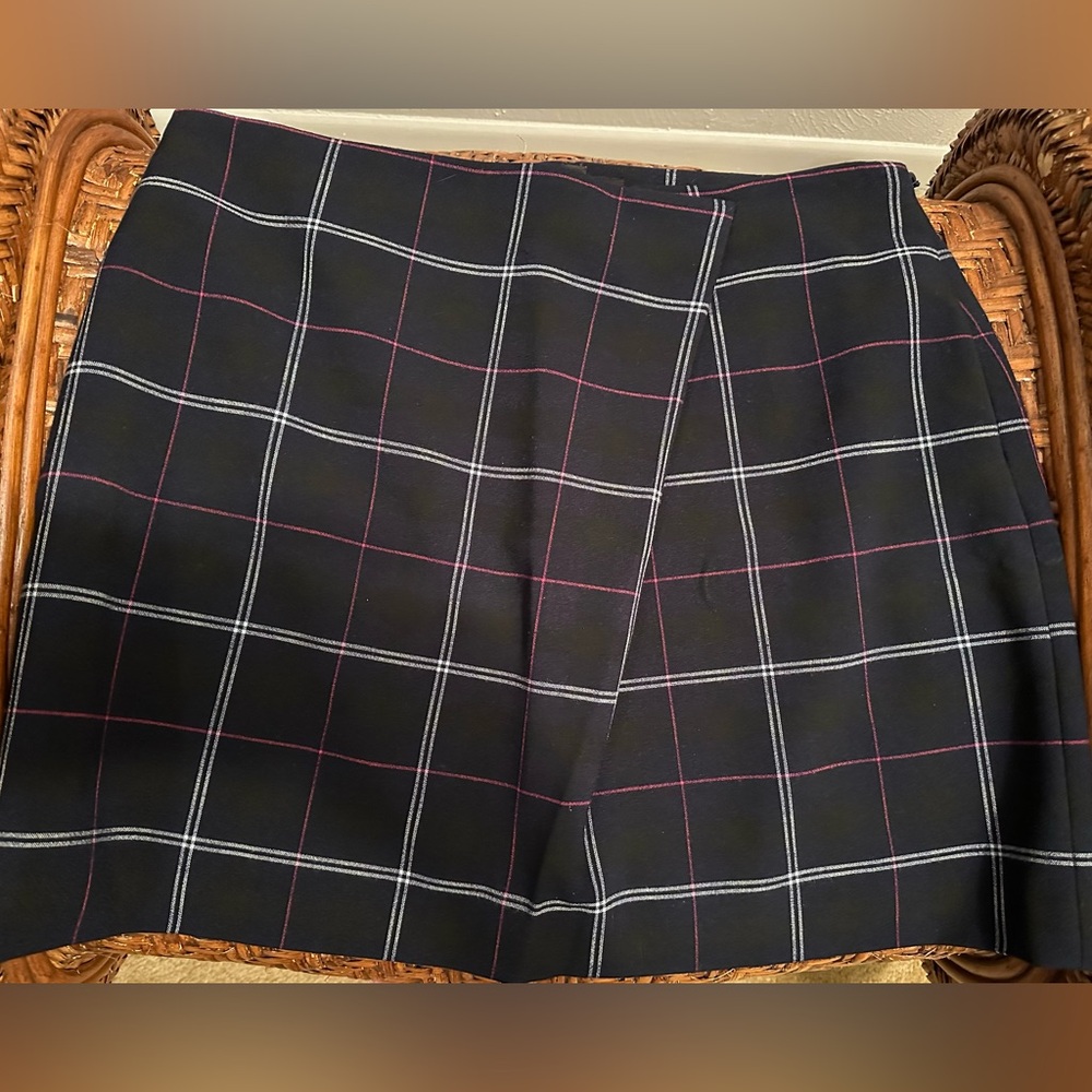 Banana Republic Navy Plaid Skirt